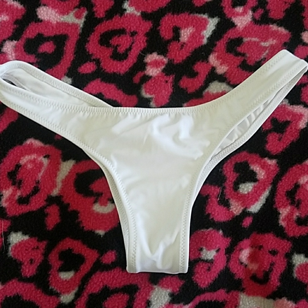 Bathing suit bottoms